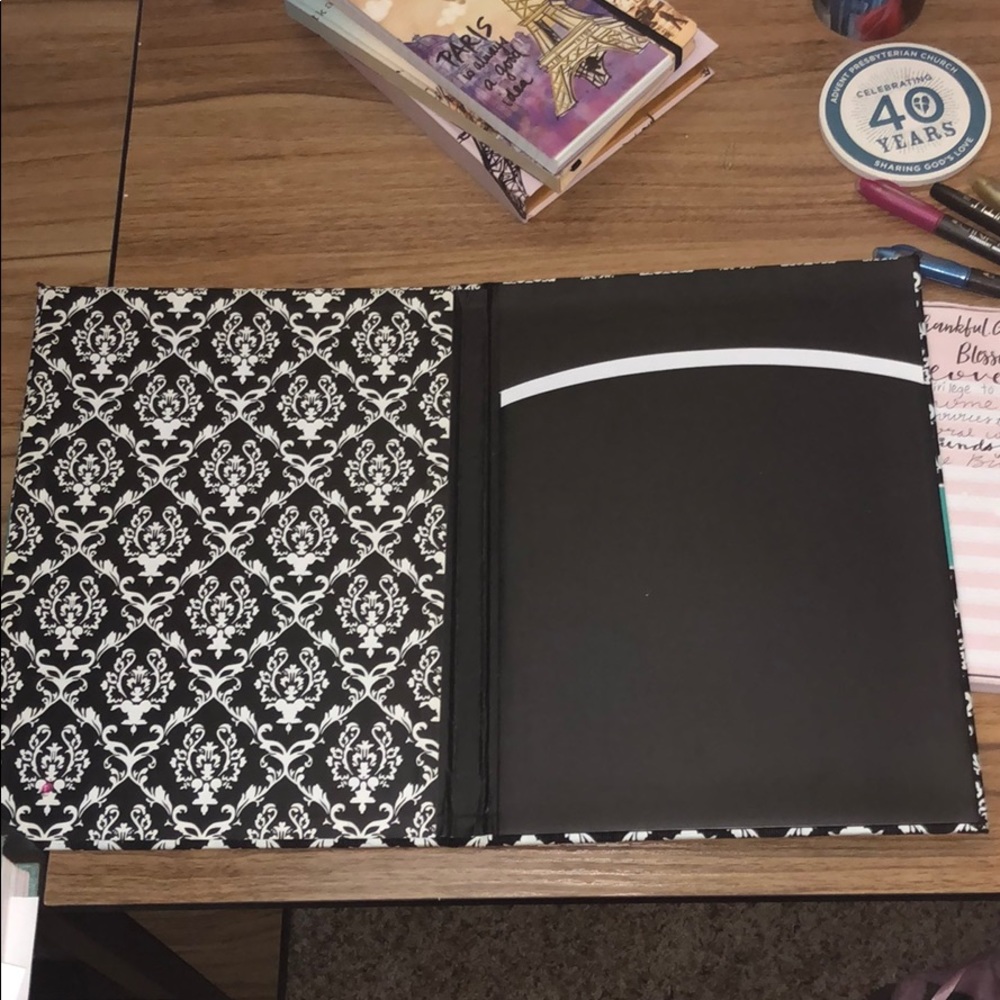 notepad holder - Picture 2 of 2